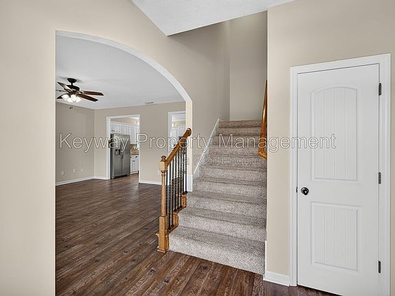 5th image of 3234 Windwood St