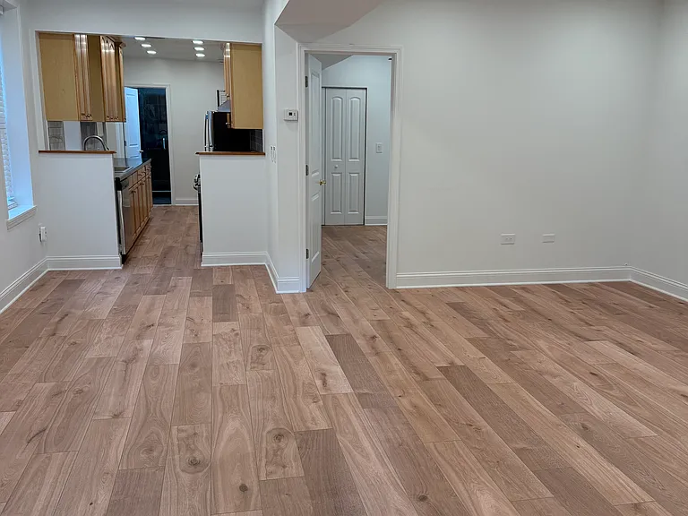 1428 N Greenview Ave #1 — Photo 2