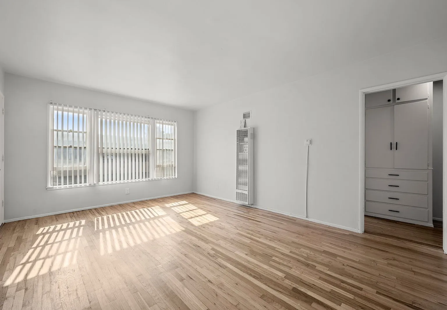 1 bed, 1.0 bath, 625 sqft, $1,472 — Photo 4