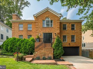 6856 Saint Albans Rd, Mclean, VA 22101
