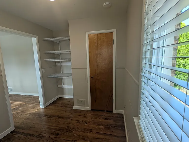 2907 W Princeton Ave — Photo 13