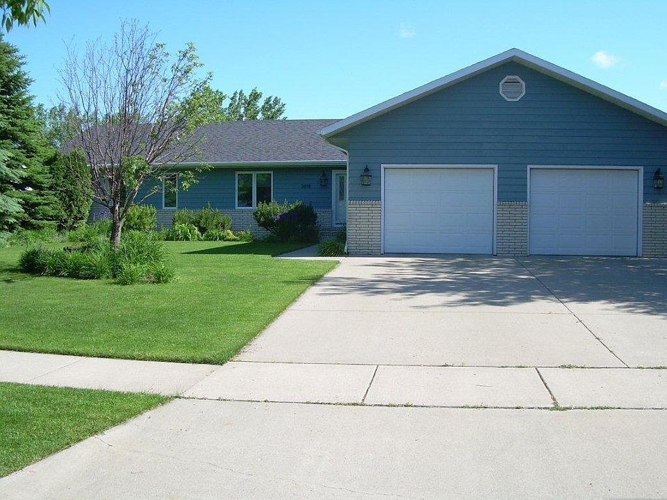 1st image of 3818 Fairview Dr