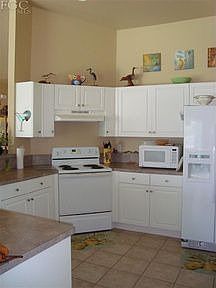 5th image of 3817 SW 20th Pl