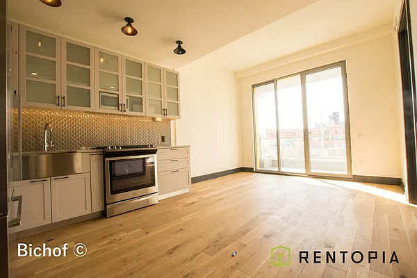 Rented by The KCI Group | media 51