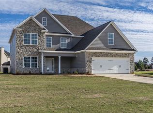 53 Utah St, Fort Mitchell, AL 36856
