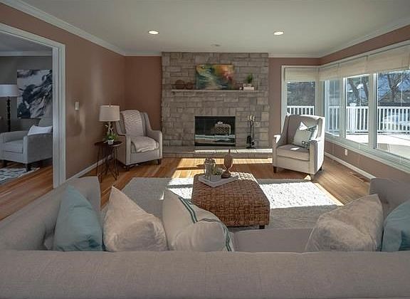5th image of 10932 Chalet Ct