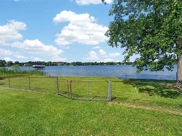2079 Klingensmith Rd — Photo 35