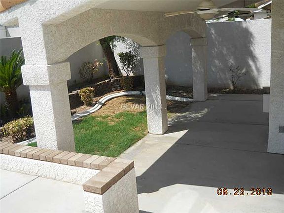 3rd image of 8701 Blazing Saddle Ave