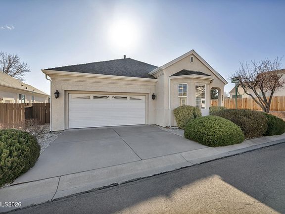 2nd image of 2553 Chardonnay Dr