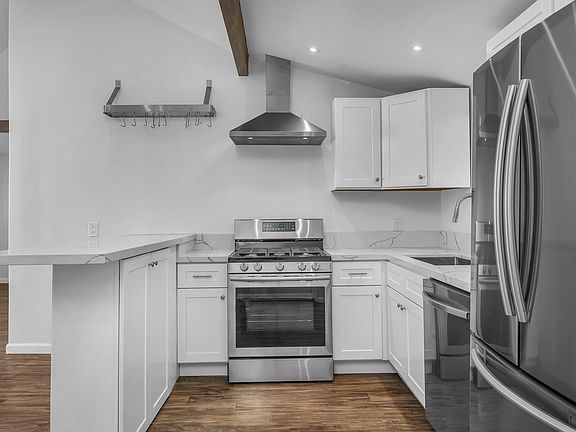 4th image of 722 Willey Ln
