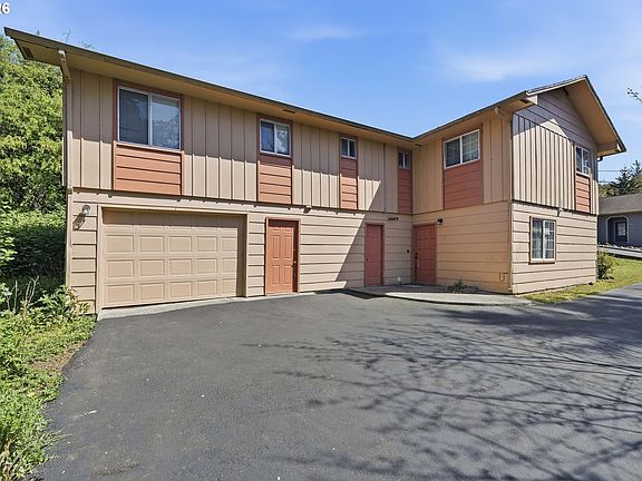 4th image of 589 10th Ave