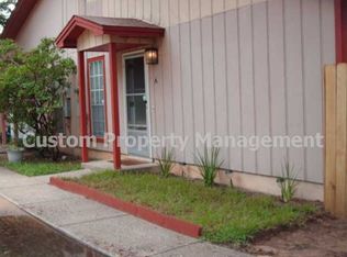 537 Petros Cir APT A, Pensacola, FL 32505