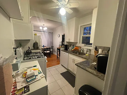 Rented by Metropolis International Realty Inc. | media 3