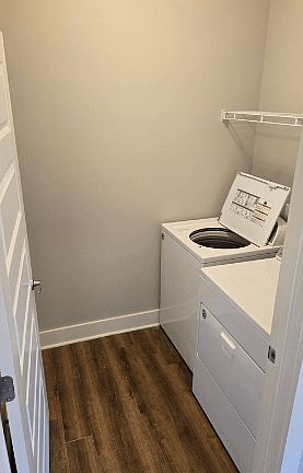 4th image of 30 McFerrin Ave #919