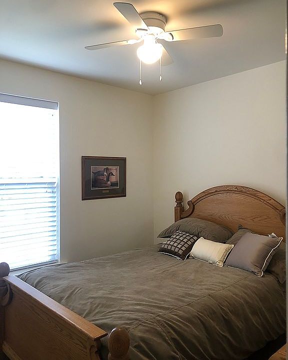 1st image of 2141 Cottonwood Ln