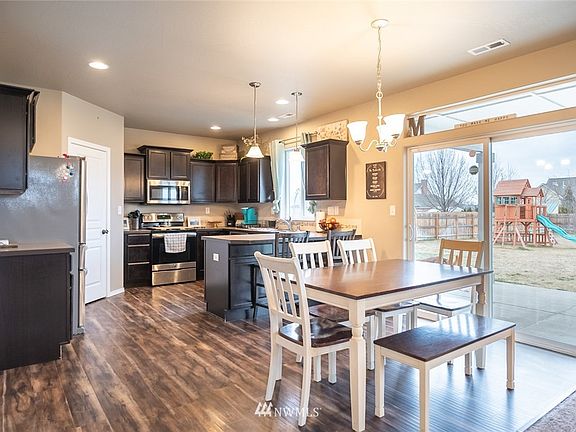 5th image of 3195 W Peninsula Dr