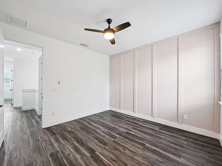 328 W Frierson Ave #1 — Photo 47