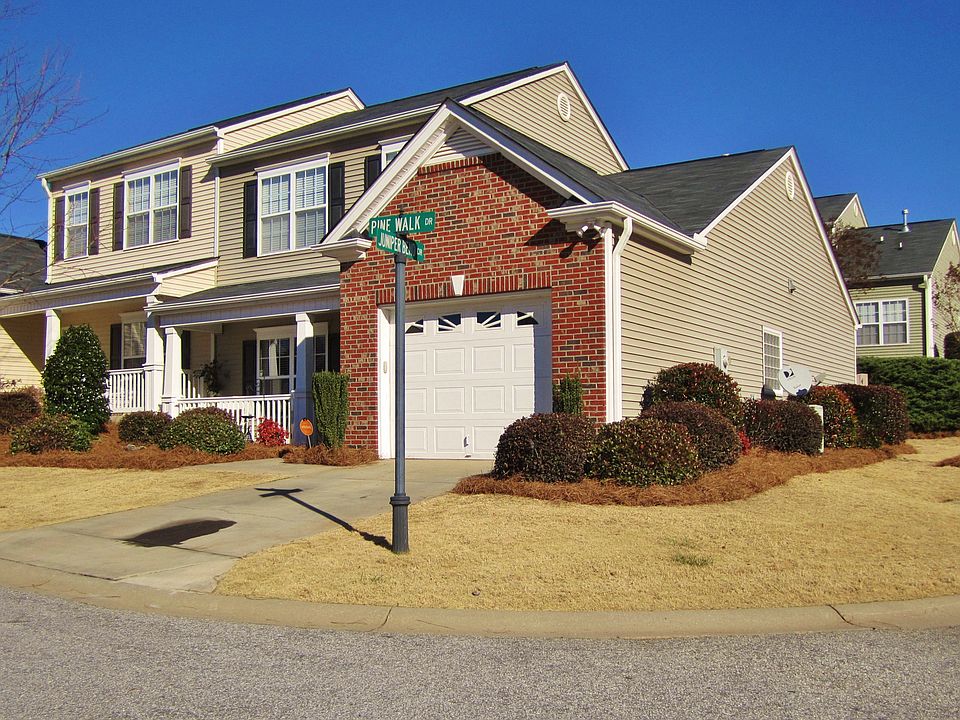 1st image of 127 Pine Walk Dr