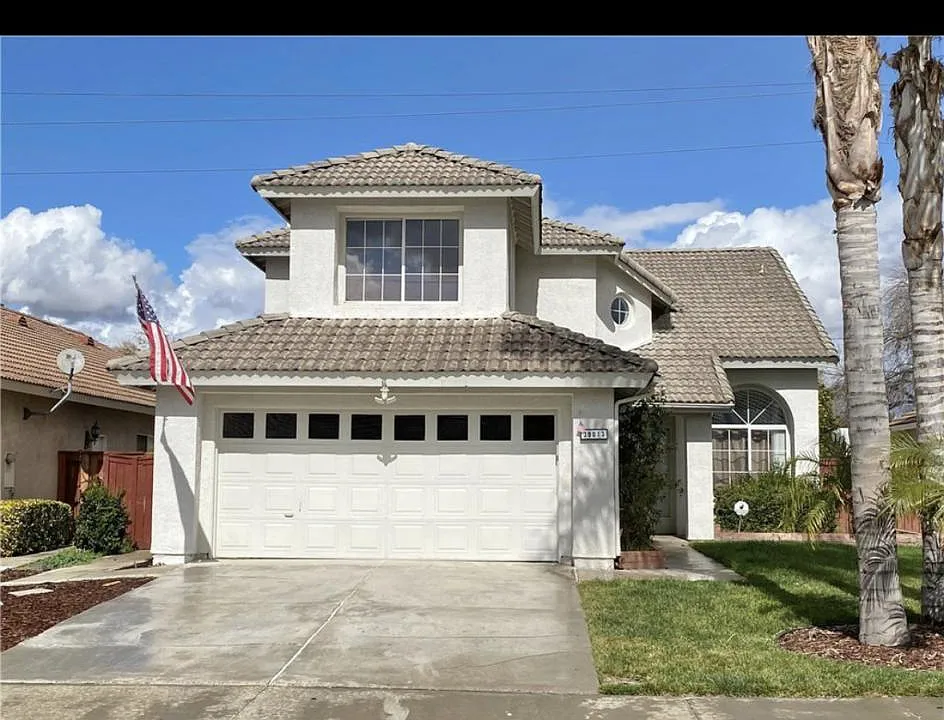 30013 Westlake Dr
