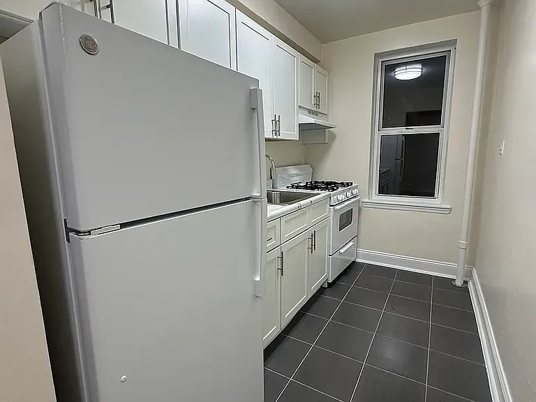 2108 Cropsey Ave #3D — Photo 3