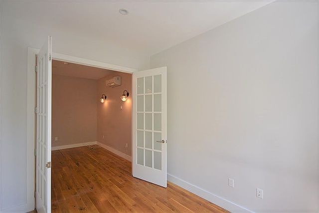 2nd image of 486 Hancock St APT 1B