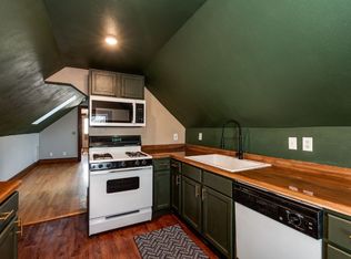 1322 E Dayton St #3, Madison, WI 53703