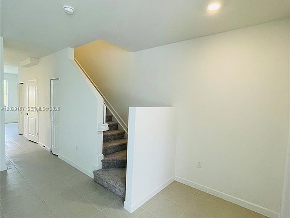 3rd image of 17905 SW 356th Ter