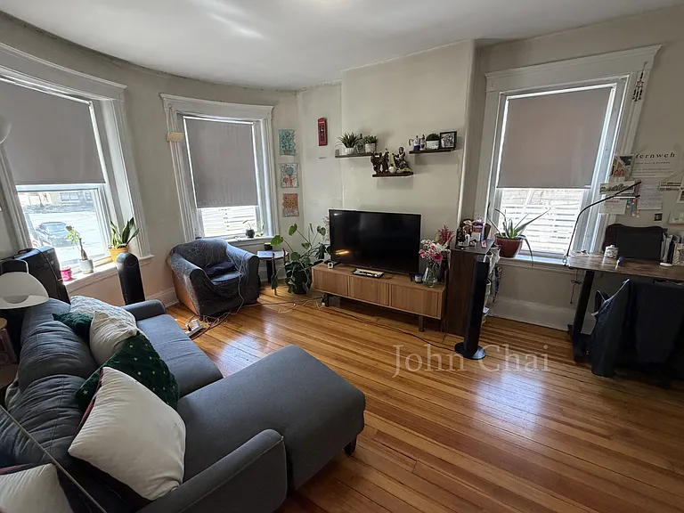 1381 Commonwealth Ave #5 — Photo 15