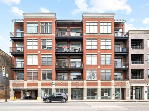 3260 N Clark St APT 508, Chicago, IL 60657