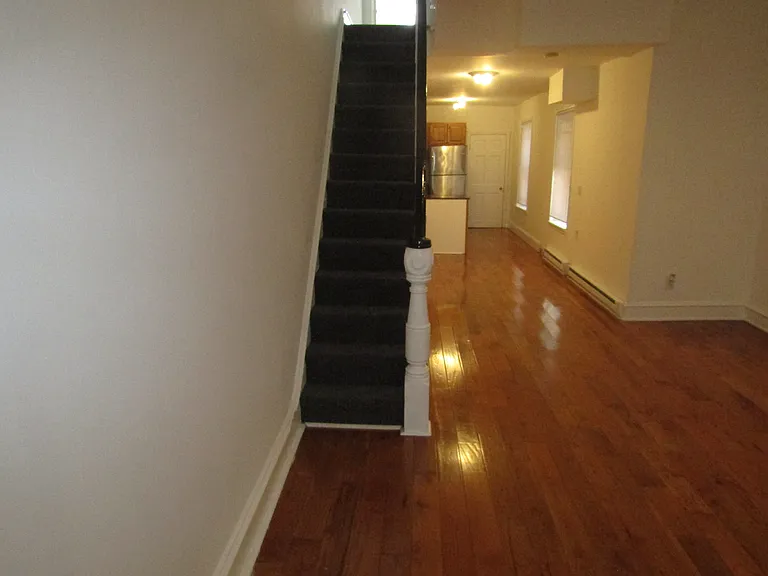 2522 W Montgomery Ave — Photo 22