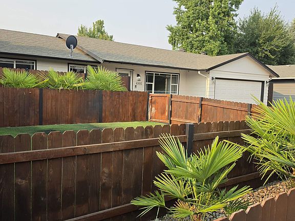 4th image of 4992 Settlers Dr NE