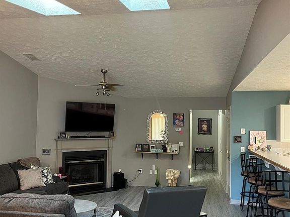 4th image of 1165 Jefferson Oaks Ct Unit 47