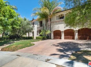 5010 Serena Cir, Tarzana, CA 91356