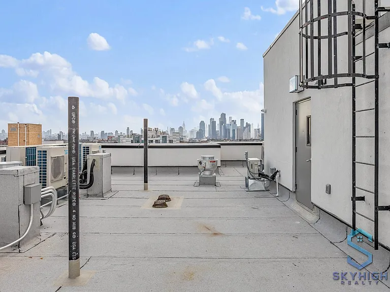 948 Bergen St #5D — Photo 7