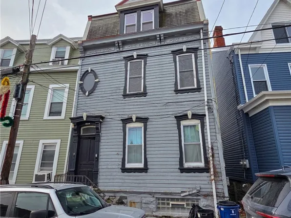 1809 Rialto St, Pittsburgh, PA 15212
