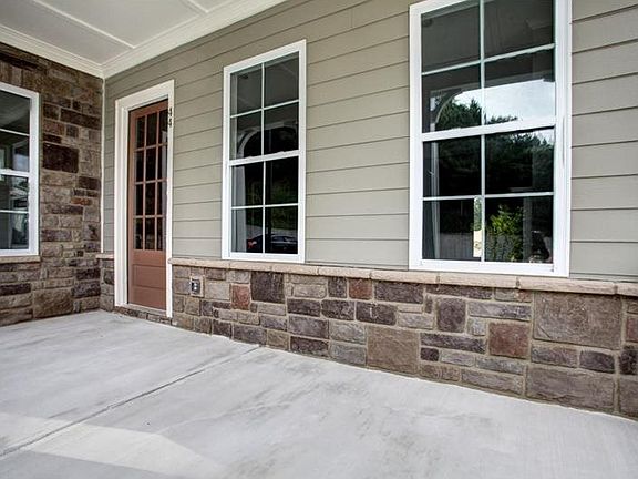 2nd image of 47 Lathhouse Ln