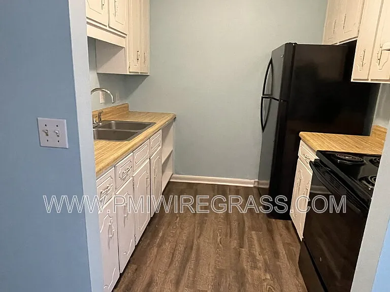 209 Apache Dr #8A — Photo 12