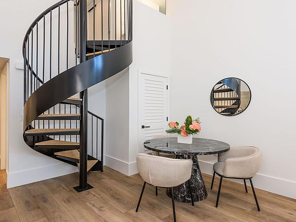 2nd image of 1288 Howard St #112