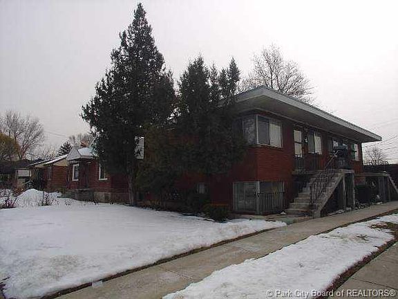 3rd image of 120 E Utopia Ave