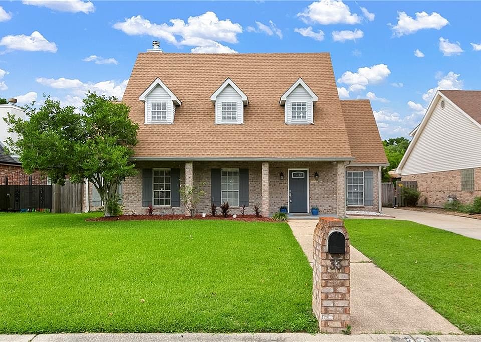 1st image of 33 Nottoway Dr