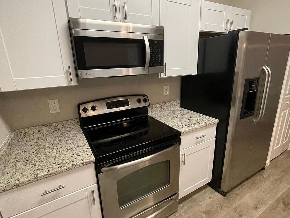 1st image of 4998 Key Lime Drive #105