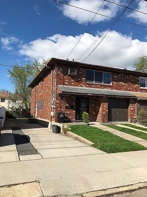 1st image of 54 Garibaldi Ave