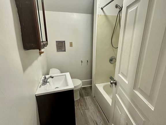 3rd image of 613 N Granger St APT 2
