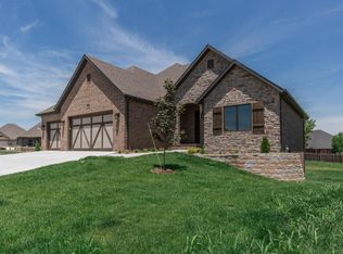 3317 E Chattanooga Ct, Springfield, MO 65804