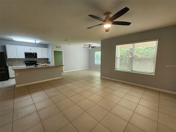 3rd image of 184 Fishermans Cove Dr