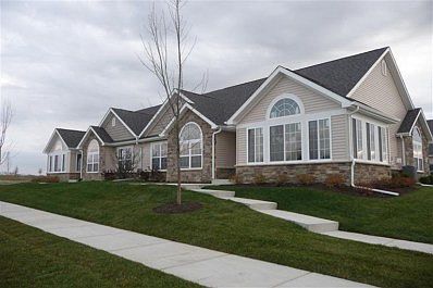 3rd image of 10937 Elkhart Pl #D
