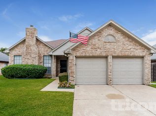6747 Mountain Cedar Ln, Dallas, TX 75236