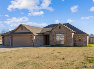 13677 Saddlebrook Dr, Oologah, OK 74053