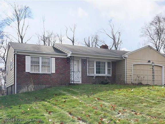 4th image of 23 Tanglewood Dr