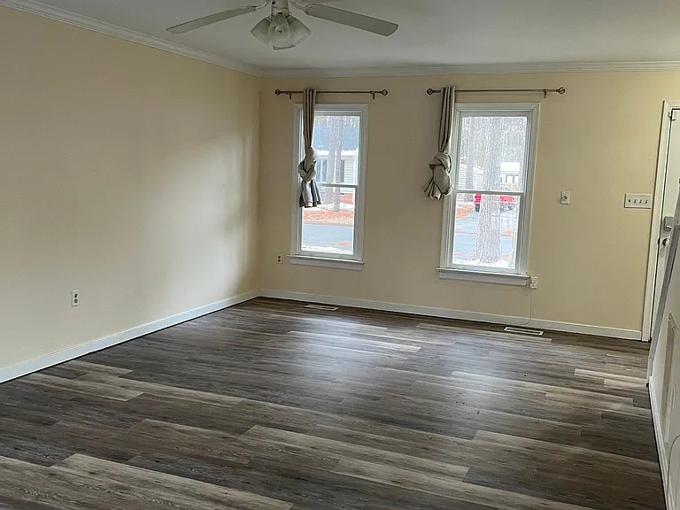 2609 Tavern Way — Photo 5